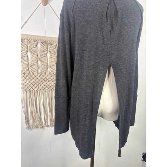 Free People Split Back Turtleneck Sweater Size Small Charcoal Gray - Picture 8 of 9